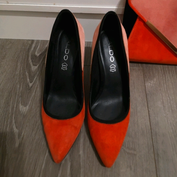 Two tone heels - Picture 4 of 4